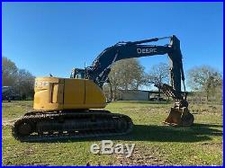 12 Deere 225D LC Excavator For Sale Hyd Thumb! TX Fin. + Ship! AWESOME UNIT