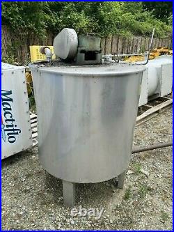 150 Gallon Stainless Steel Liquid Mixing Tank