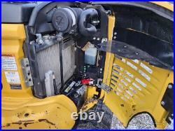 18 Komatsu PC35MR-5 Mini Excavator, Hydraulic Thumb, New Tracks
