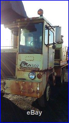 1990 Badger 660 Mobile Excavator with very low hours, Runs Very Well