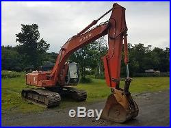 1997 Hitachi EX200-3 Excavator with Rockland Hydraulic Thumb