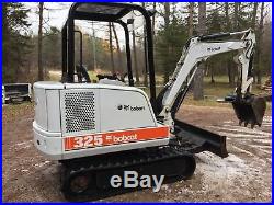 1998 Bobcat 325 Mini Excavator with HD trailer