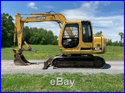 1998 John Deere 80 Hydraulic Excavator with Thumb