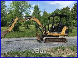 2000 Caterpillar 302.5 Rubber Tracked Mini Excavator Low Cost Shipping Rates