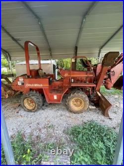 2000 Ditch Witch 5110 Trencher/excavator