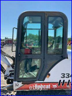 2001 Bobcat 334D Hydraulic Mini Excavator with Cab & Thumb Only 2600 Hours