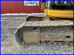 2001 Caterpillar 313B CR Hydraulic Excavator with Cab Blade & Thumb