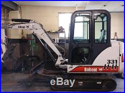 2002 Bobcat 331 mini excavator with hydraulic thumb