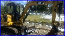 2003 Caterpillar 303.5 Mini Excavator Heated Cab, No Reserve, Shipping Available