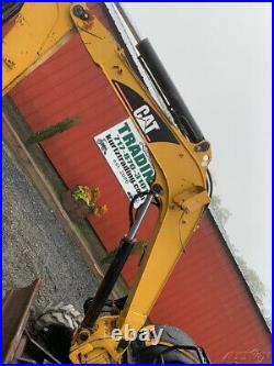 2005 Caterpillar 303CR Hydraulic Mini Excavator with 3rd Valve Blade Only 1200Hrs