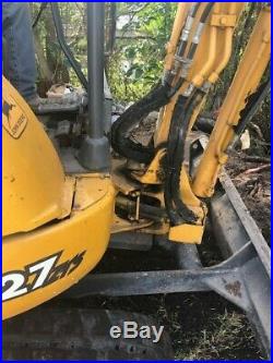 2005 John Deere 27ZTS Mini Excavator 6500 lbs Size have a video of the 27-ZTS