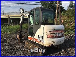 2006 Bobcat 331 Excavator with Cab & Extenda Hoe Attachment
