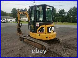 2006 Caterpillar 303.5C CR Mini Excavator Thumb Coupler A/C