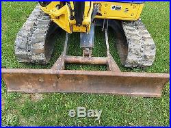 2006 John Deere 50D Mini Excavator Plumbed Track Hoe with Hydraulic Angle Bucket