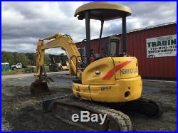2006 New Holland EH35B Hydraulic Mini Excavator with Thumb Only 2000 Hours