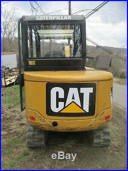 2008 Cat 302 5C Excavator Caterpillar with Thumb