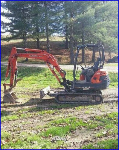 2008 Kubota mini track hoe & gooseneck trailer