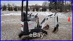 2009 Bobcat 418 Mini Excavator 1169 hours Retractable tracks & dozer blade