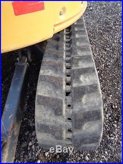 2010 John Deere 27D mini excavator, OROPS, Aux Hydraulics, Blade, 2 Speed