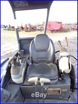 2010 John Deere 27D mini excavator, OROPS, Aux Hydraulics, Blade, 2 Speed