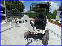 2011 Bobcat 324 Backyard Mini Excavator Kubota Diesel Retractable Tracks