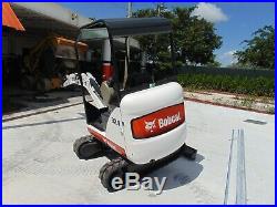 2011 Bobcat 324 Backyard Mini Excavator Kubota Diesel Retractable Tracks