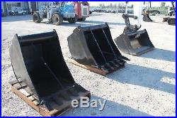 2011 Bobcat E80 Excavator Includes 3 buckets