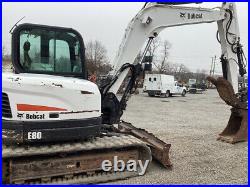 2011 Bobcat E80 Hydraulic Midi Excavator with Cab & Thumb Clean Machine 2900Hrs