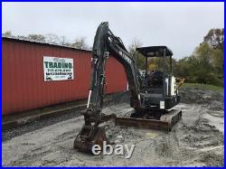 2011 Terex TC35 Hydraulic Mini Excavator with Thumb Only 1600 Hours