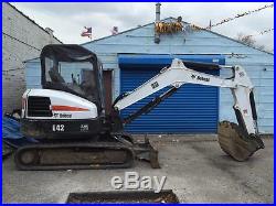 2013 Bobcat E42 Excavator, barely used. Very good condition
