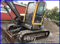 2013 Volvo ECR88 Hydrauiic Midi Excavator with Cab & Thumb Only 3900Hrs