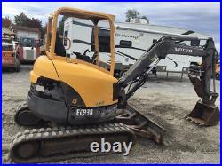 2013 Volvo ERC38 Hydraulic Mini Excavator with Thumb Only 2100 Hours