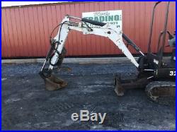 2014 Bobcat 324 Mini Excavator with Hydraulic Thumb Only 1600 Hours