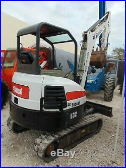 2014 Bobcat E-32 Mini 7,200 Lb Excavator Amazing Condition Very Low Hours