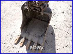 2014 Caterpillar 303.5E Mini Excavator FULL CAB! A/C Hydraulic Thumb CAT Q/C