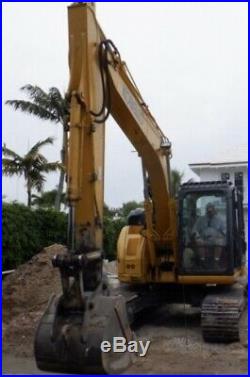 2014 Kobelco Excavator