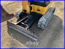 2016 Caterpillar 301.7D CR Mini Excavator Push Blade 2 Speed Aux Hydraulic