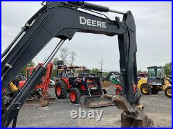 2016 John Deere 60G Hydraulic Midi Excavator with Cab & Thumb Clean Only 3200Hrs