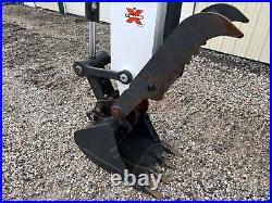 2018 Bobcat E42 Mini Excavator, Extendable Arm, Angle Blade, Cab, Thmb, 1931 Hrs