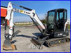 2020 Bobcat E32i Mini Excavator, 913 Hrs, Cab, Heat/ac, Long Arm, Thumb, 24.8 HP