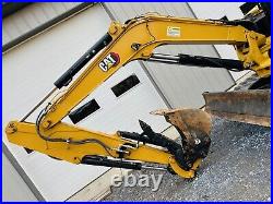 2022 CATERPILLAR 306CR Mini Excavator, 714 HRS, WARRANTY