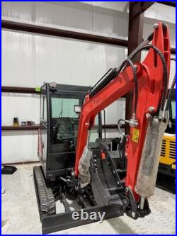 2025 CFG QNT50R 28HP Gas, Joystick Controls, Hydraulic Thumb, Enclosed Cab, New
