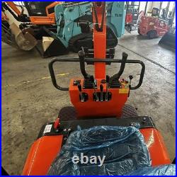 2025 NEW AGT L12 13.5HP 1 Ton Mini Excavator Digger for Sale with B&S Engine