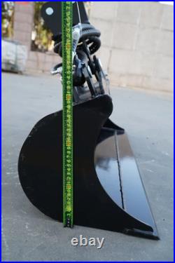 31.5in Tilting Bucket Kit for Mini Excavator 800mm with Hydraulic Hoses & Pins USA