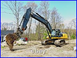 350 G John Deere excavator