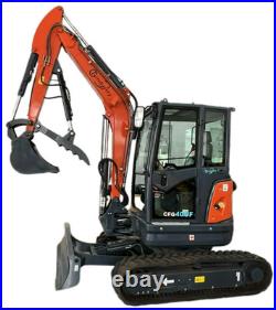 4 Ton Kubota Diesel Engine Mini Excavator with Hydraulic Thumb & A/C CFG-40UF Red