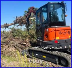 8487lbs CFG-40UF Mini Excavator Kubota Diesel Engine Cab & AC Hydraulic Thumb