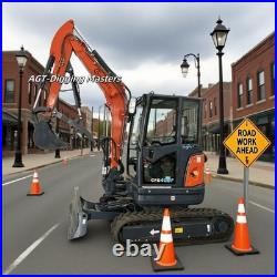 8487lbs CFG-40UF Mini Excavator Kubota Diesel Engine Cab & AC Hydraulic Thumb