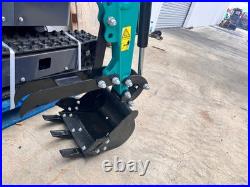 AGT 1Ton Mini Excavator Digger Tracked Crawler RATO Gas Engine EPA 0.03m³ Bucket
