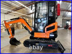 AGT 2.5 Ton YANMAR Diesel Engine Hydraulic Mini Excavator Digger Tracked Crawler